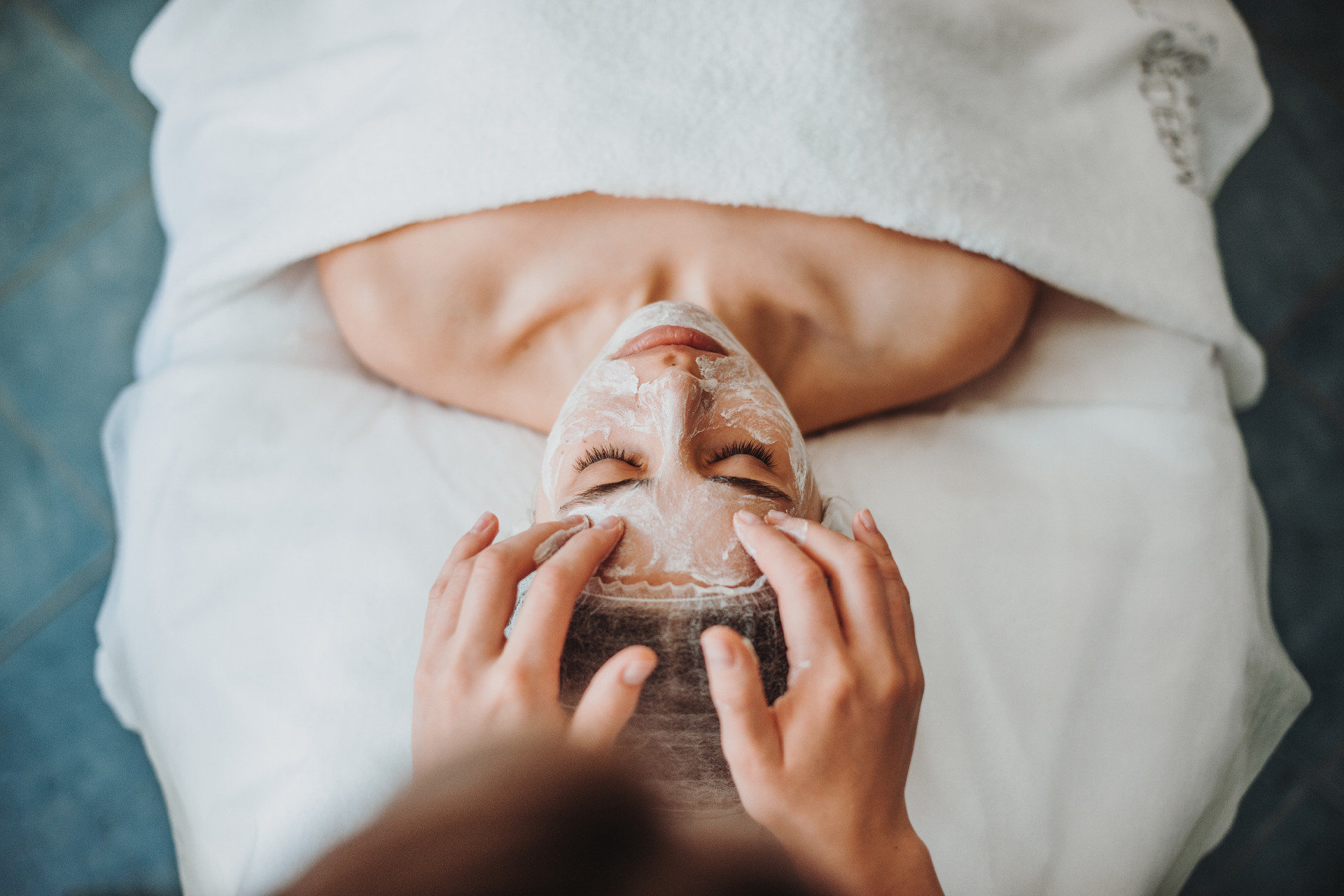 How to Choose the Right Facial Treatment