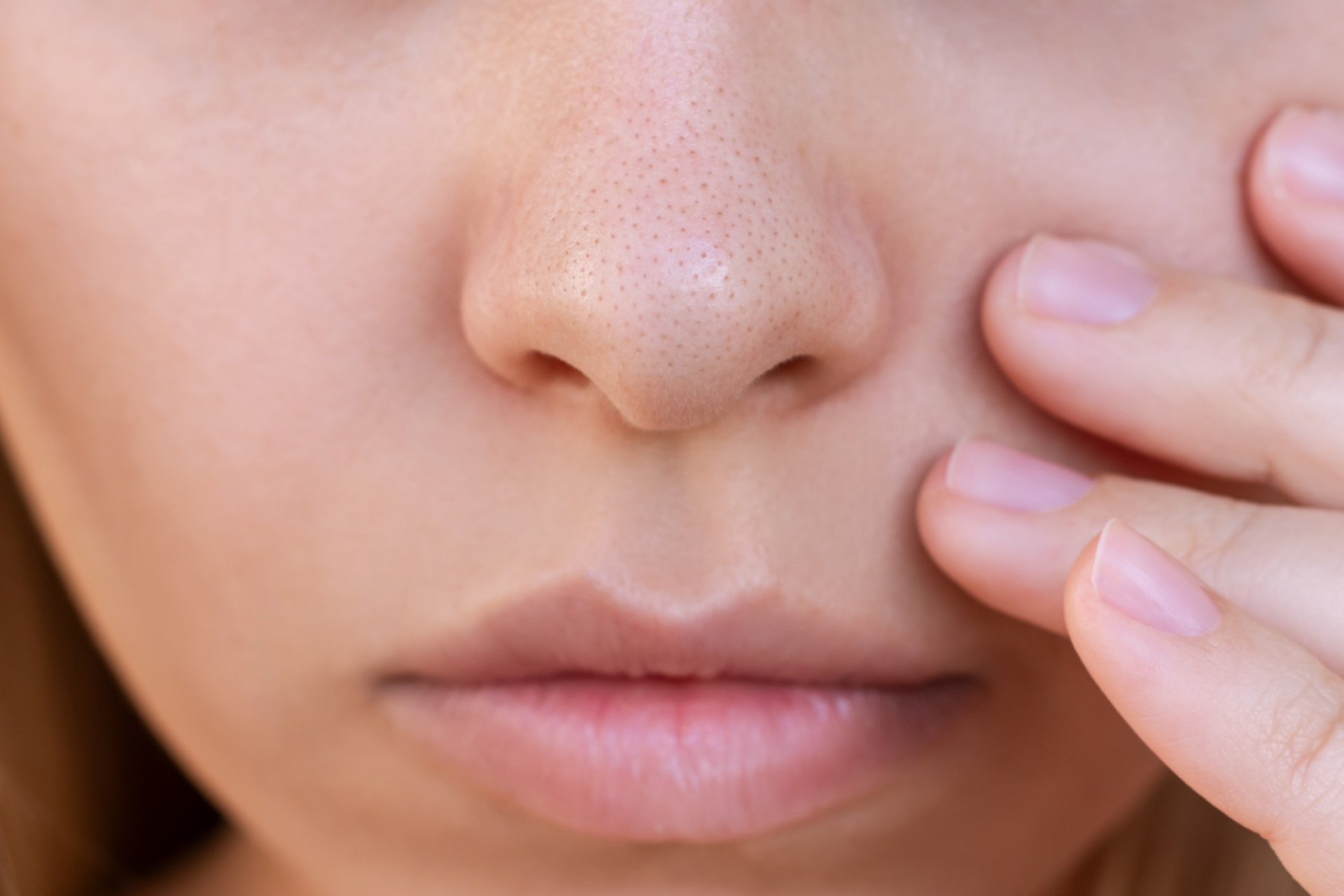 What Facial Is Good for Oily Acne-Prone Skin?